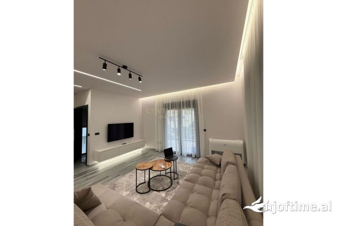 Shtepi me qera 3+1 ne Tirane - 800 Euro