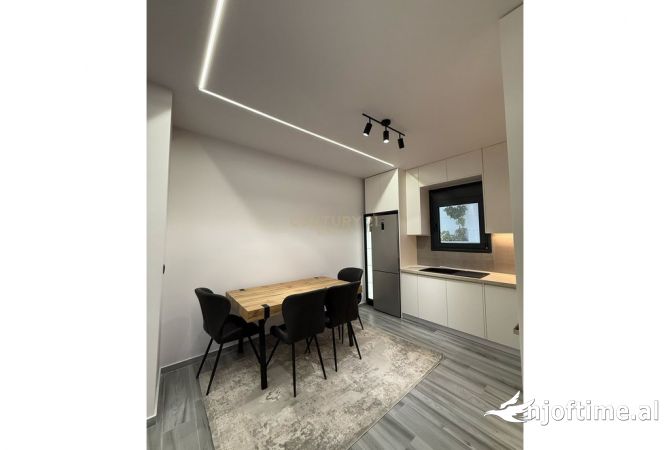 Casa in affitto 3+1 a Tirana - 800 Euro