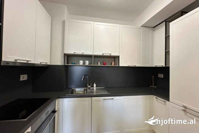 Shtepi me qera 1+1 ne Tirane - 850 Euro
