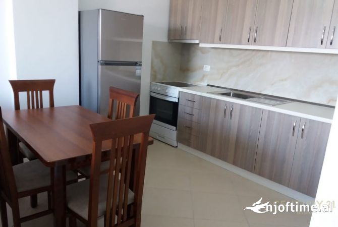 Shtepi me qera 1+1 ne Tirane - 400 Euro