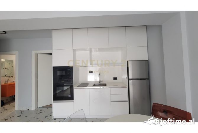 Shtepi me qera Apartament ne Tirane, 1+1, Mobilimi E mobiluar, Pagesa 650  Euro.