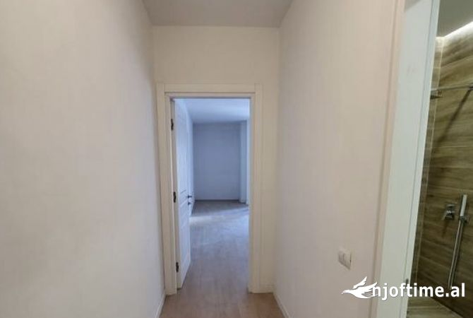 Shtepi me qera 2+1 ne Tirane - 500 Euro