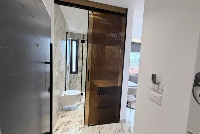 Shtepi ne shitje Apartament ne Tirane, 2+1, Mobilimi E mobiluar, Pagesa 219,000  Euro.