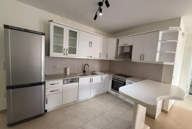 Casa in affitto 2+1 a Tirana - 800 Euro
