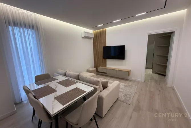 Casa in affitto 1+1 a Tirana - 700 Euro
