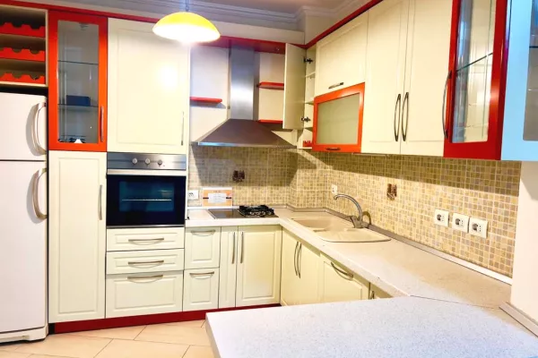 Casa in affitto 2+1 a Tirana - 900 Euro
