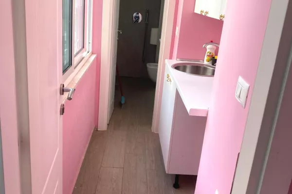 Tirane, jepet me qera ambjent biznesi Stadiumi Dinamo