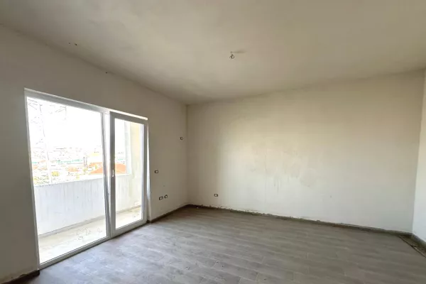 House for Sale 1+1 in Tirana - 103,000 Euro