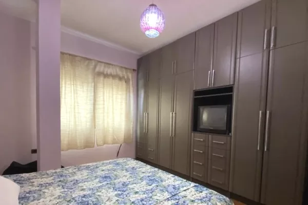 Shtepi me qera 2+1 ne Tirane - 600 Euro