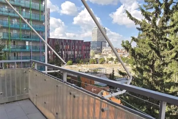 Shtepi me qera Apartament ne Tirane, 2+1, Mobilimi E mobiluar, Pagesa 1,200  Euro.