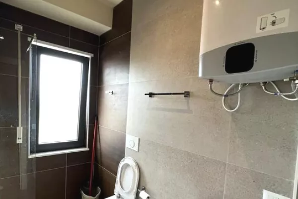 Shtepi me qera Apartament ne Tirane, 1+1, Mobilimi E mobiluar, Pagesa 850  Euro.