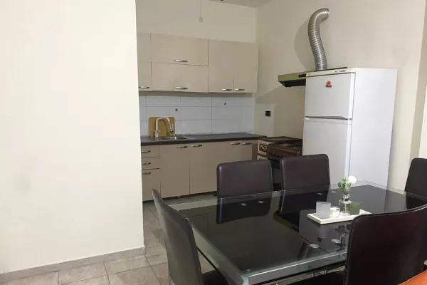 Shtepi me qera 1+1 ne Tirane - 400 Euro