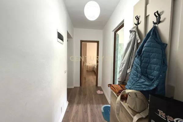 Shtepi me qera Apartament ne Tirane, 1+1, Mobilimi E mobiluar, Pagesa 500  Euro.