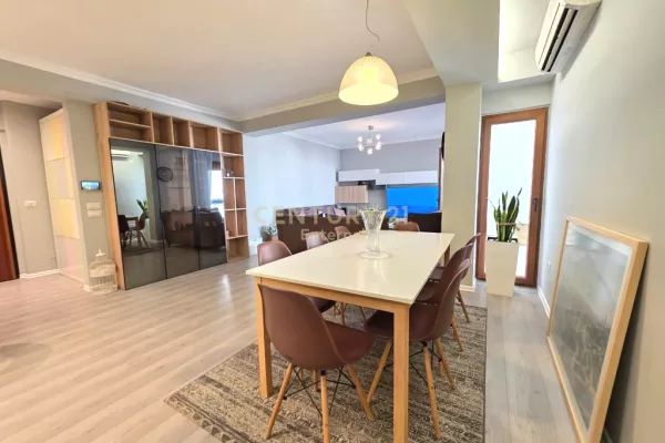 Shtepi me qera Apartament ne Tirane, 2+1, Mobilimi E mobiluar, Pagesa 1,500  Euro.