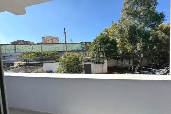 Shtepi me qera Apartament ne Tirane, 2+1, Mobilimi E mobiluar, Pagesa 600  Euro.