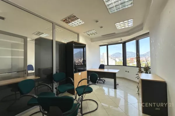 Business Property for Rent 3+1 in Tirana - 9,120 Euro