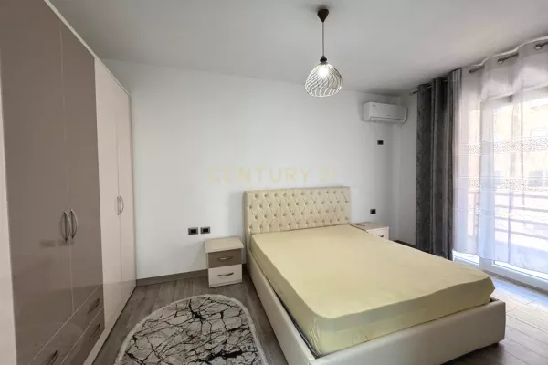 Shtepi me qera Apartament ne Tirane, 2+1, Mobilimi E mobiluar, Pagesa 620  Euro.