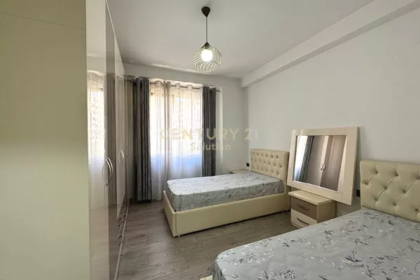 Shtepi me qera Apartament ne Tirane, 2+1, Mobilimi E mobiluar, Pagesa 620  Euro.