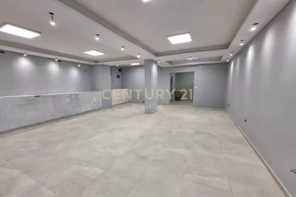 Business Property in Sale 1+1 in Tirana - 140,000 Euro