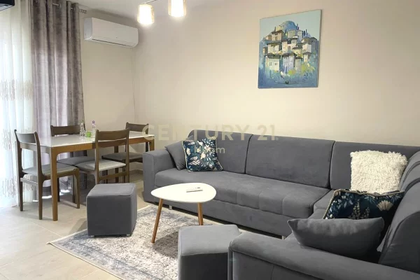 House for Rent 3+1 in Tirana - 690 Euro
