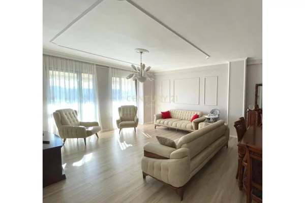 Casa in affitto 2+1 a Tirana - 750 Euro