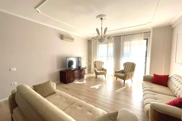 Casa in affitto 2+1 a Tirana - 750 Euro