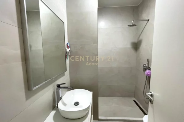 Shtepi me qera Apartament ne Tirane, 2+1, Mobilimi E mobiluar, Pagesa 750  Euro.