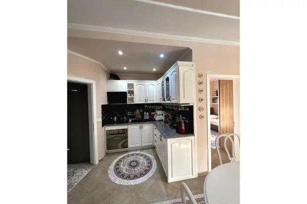 Shtepi ne shitje 2+1 ne Tirane - 250,000 Euro