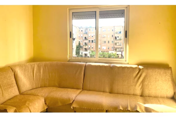 Shtepi me qera 1+1 ne Tirane - 450 Dollar