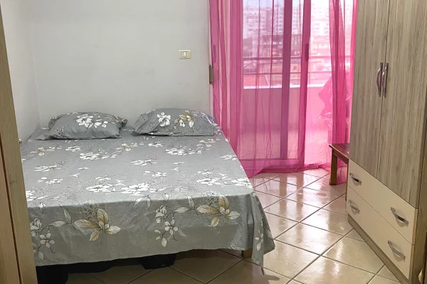 Shtepi ne shitje Apartament ne Tirane, 2+1, Mobilimi E mobiluar, Pagesa 190,000  Euro.