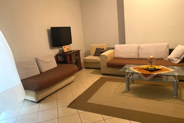 Shtepi ne shitje 2+1 ne Tirane - 190,000 Euro