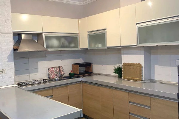 Shtepi ne shitje 2+1 ne Tirane - 190,000 Euro