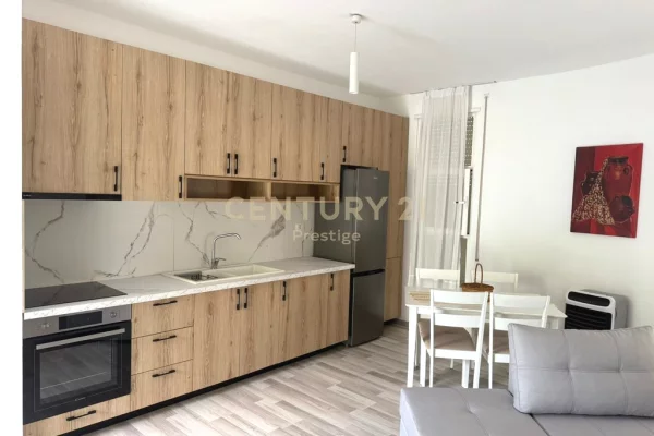 Casa in vendita 1+1 a Tirana - 97,000 Euro