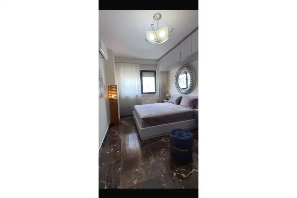 Shtepi me qera 2+1 ne Tirane - 800 Euro