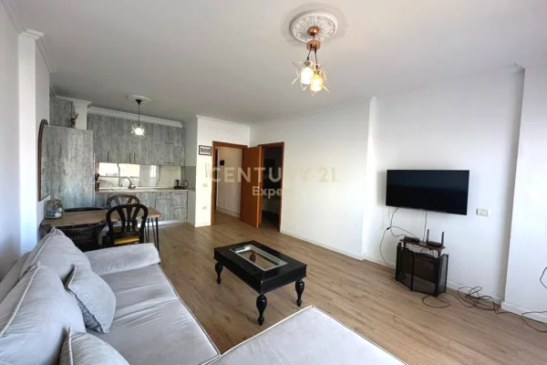 Shtepi me qera 1+1 ne Tirane - 500 Euro