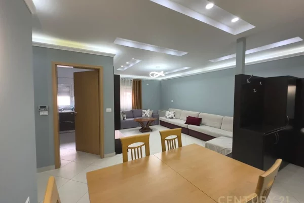 Shtepi me qera 2+1 ne Tirane - 600 Euro