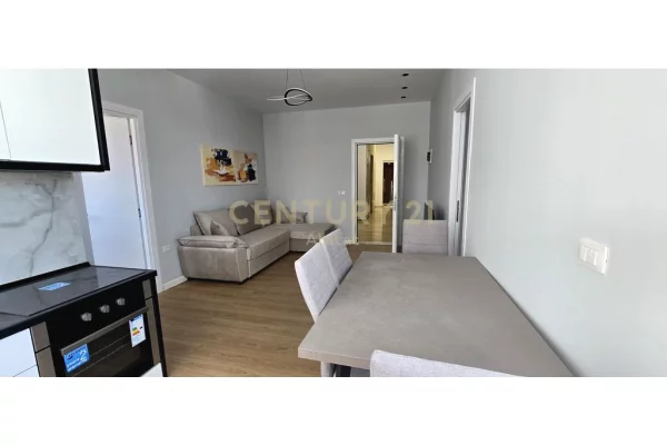 Shtepi me qera 1+1 ne Tirane - 550 Euro