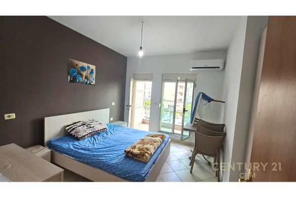 Shtepi ne shitje Apartament ne Tirane, 1+1, Mobilimi E mobiluar, Pagesa 120,000  Euro.