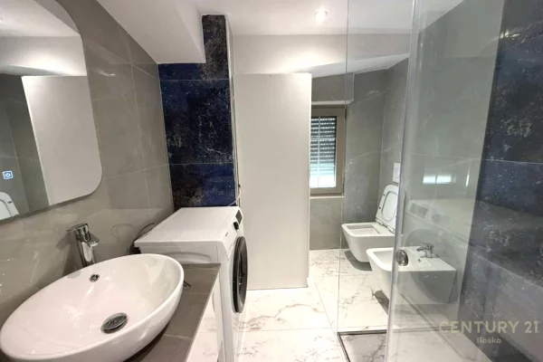 Shtepi me qera Apartament ne Tirane, 1+1, Mobilimi E mobiluar, Pagesa 400  Euro.