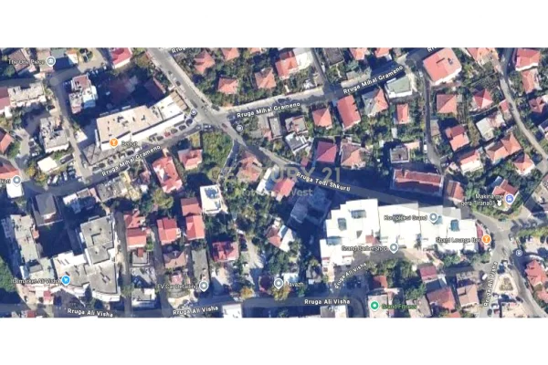 Ambient biznesi me qera 2+1 ne Tirane - 1,600 Euro