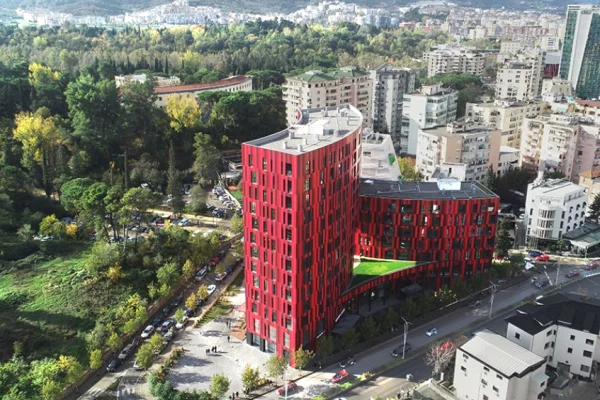 Business Property for Rent 2+1 in Tirana - 4,500 Euro