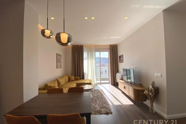 Shtepi me qera 1+1 ne Tirane - 1,100 Euro