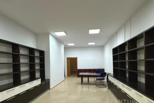 Ambient biznesi me qera 1+1 ne Tirane - 850 Euro