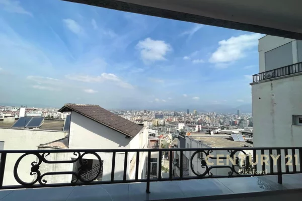 Shtepi me qera Apartament ne Tirane, 2+1, Mobilimi E mobiluar, Pagesa 950  Euro.