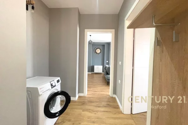 Shtepi me qera Apartament ne Tirane, 2+1, Mobilimi E mobiluar, Pagesa 950  Euro.