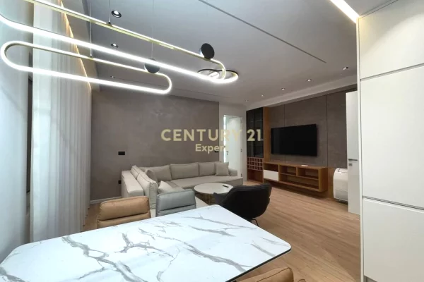 Casa in affitto 1+1 a Tirana - 800 Euro