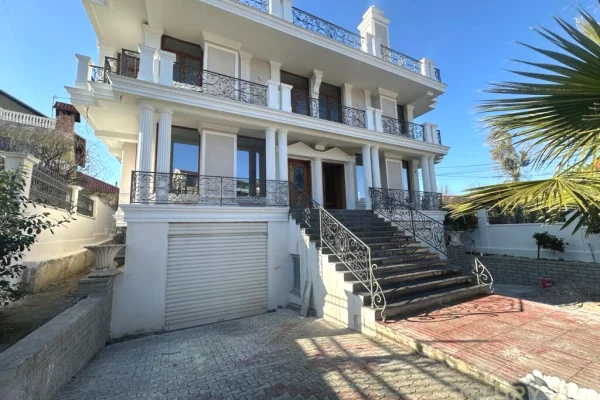 House for Sale 4+1 in Tirana - 800,000 Euro