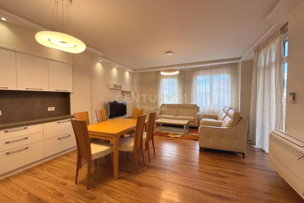 Casa in affitto 2+1 a Tirana - 1,200 Euro