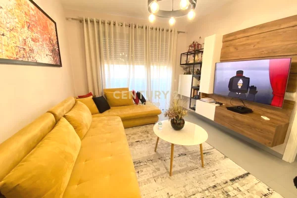 Shtepi me qera 1+1 ne Tirane - 900 Euro