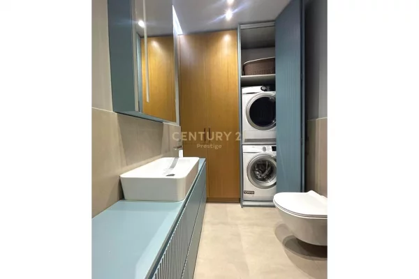 Shtepi me qera Apartament ne Tirane, 2+1, Mobilimi E mobiluar, Pagesa 1,350  Euro.